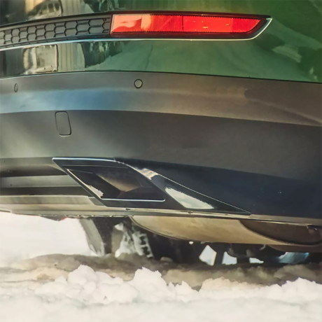 Имитация насадок глушителя SPACE GRAY (серый глянец) для Skoda Kodiaq (2016-н.в.) купить недорого с доставкой в Апатиты