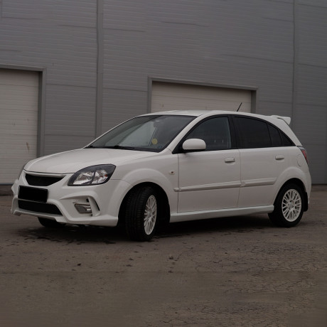 Аэродинамический обвес для KIA Rio JB (2006-2011) купить недорого с доставкой в Апатиты