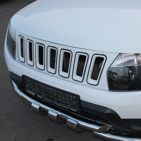 Решетка радиатора "Jeep" для Renault Duster (2010-2021) купить недорого с доставкой в Апатиты
