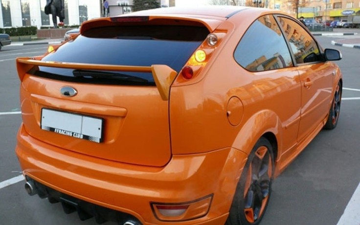 Корпуса под заднюю модульную оптику для Ford Focus 2 (хетчбек) 3-5D (2004-2008) купить недорого с доставкой в Апатиты
