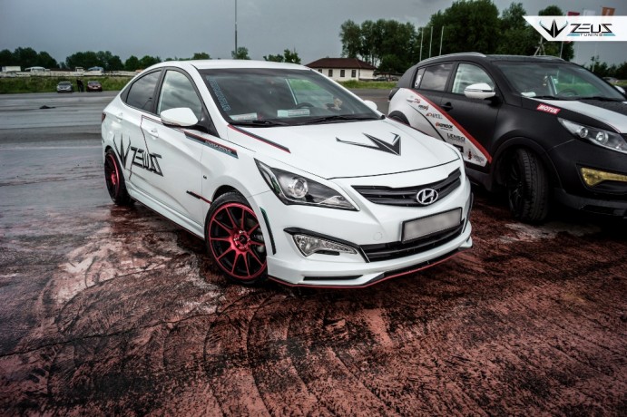Аэродинамический обвес "ZEUS" Hyundai Solaris 2015-н.в. Рестайлинг купить недорого с доставкой в Апатиты