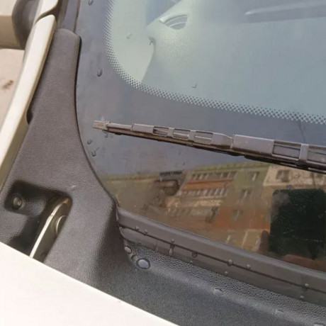 Накладка в проем стеклоочистителя(жабо) Var №1 для Renault Duster(2012-н.в) Nissan Terrano(2014-н.в) купить недорого с доставкой в Апатиты