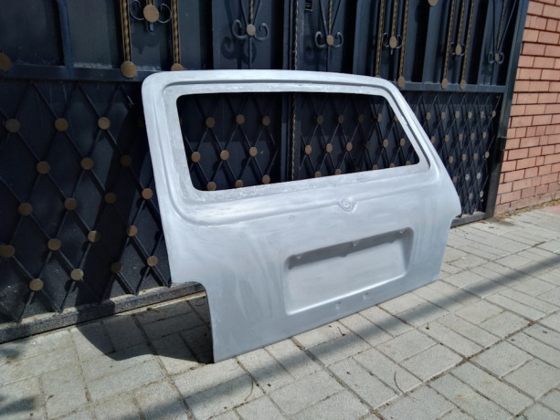 Заглушка двери задка стеклопластиковая B@3 21213 "L@DA 4х4" купить недорого с доставкой в Апатиты